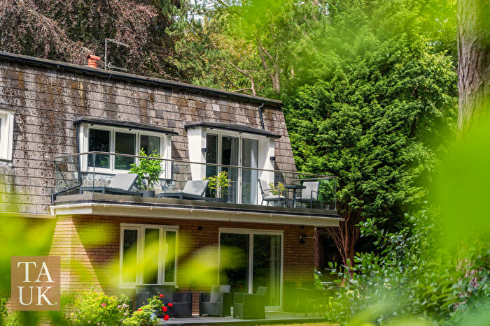 3 Bedroom Apartment To Rent In The Westwoods, Prenton, CH43