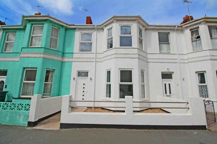 1 Bedroom Flat To Rent In Victoria Road, Exmouth EX8