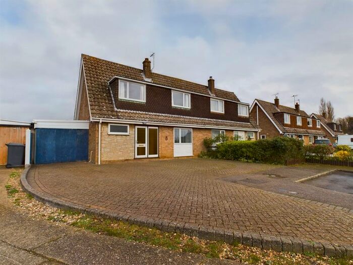 3 Bedroom Property For Sale In Capel Close, Troston, Bury St. Edmunds, IP31