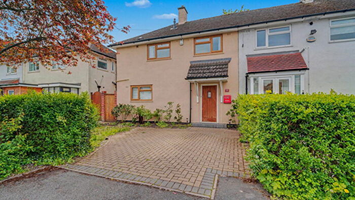 3 Bedroom Semi Detached House For Sale In Shirley Park Road, Shirley, Solihull, B90