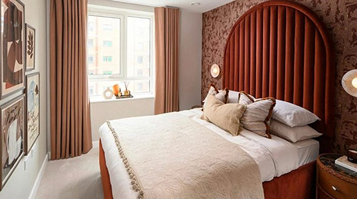 2 Bedroom Flat To Rent In Opal House, Lombard Square, SE28