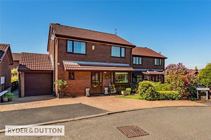 4 Bedroom Detached House For Sale In Lineholme, Royton, Oldham, Greater Manchester, OL2