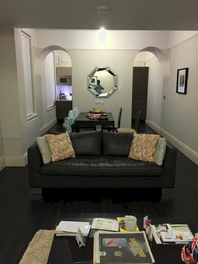 2 Bedroom Flat To Rent In Artelliry Road, Victoria, London &# Bed Flat, SW1P