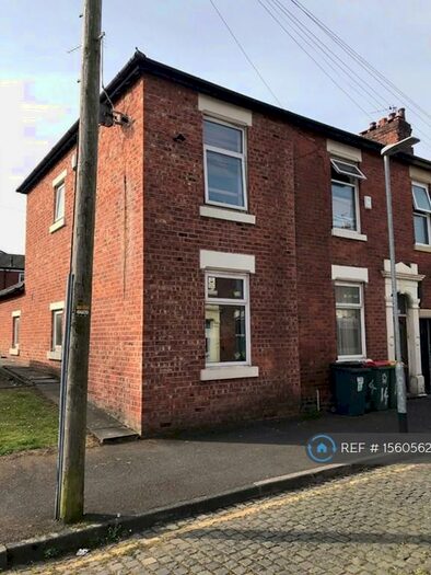 8 Bedroom Semi-Detached House To Rent In Eversleigh Street, Preston, PR1