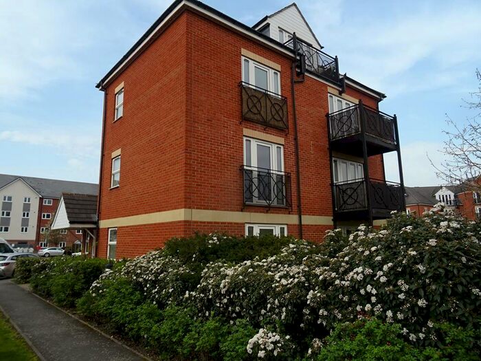 2 Bedroom Apartment To Rent In Palgrave Road, Bedford, MK42