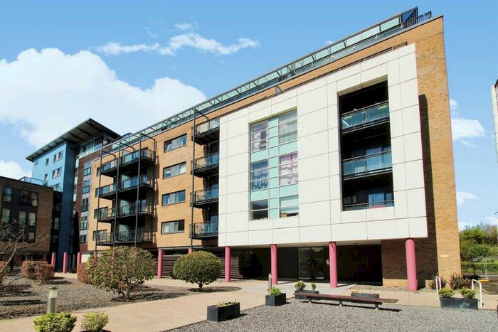 1 Bedroom Apartment To Rent In Ferry Court, Cardiff, CF11