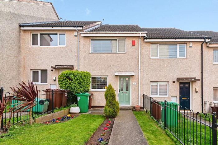 2 Bedroom Terraced House For Sale In Courtenay Gardens, Nottingham, Nottinghamshire, NG3