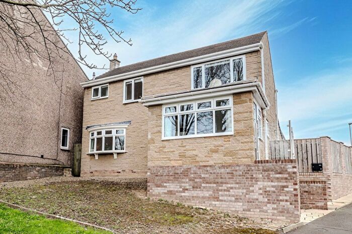 3 Bedroom Detached House For Sale In Springfield Close, Ovington, NE42