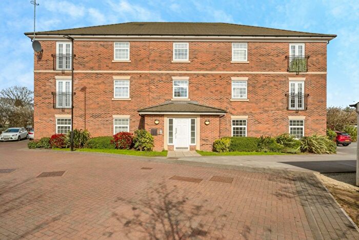 2 Bedroom Flat For Sale In Rosso Close, Doncaster, South Yorkshire, DN4