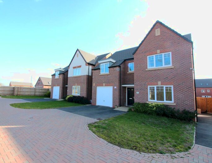 4 Bedroom Detached House To Rent In Battersby Close, Warwick Gates, CV34