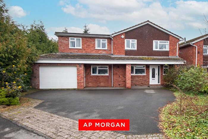 5 Bedroom Detached House For Sale In Woodshires Road, Solihull, West Midlands, B92