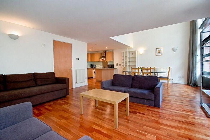 2 Bedroom Apartment To Rent In Britton Street, EC1M