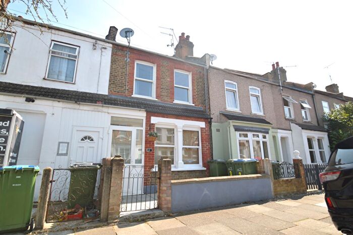 3 Bedroom Terraced House To Rent In Malton Street, London, SE18