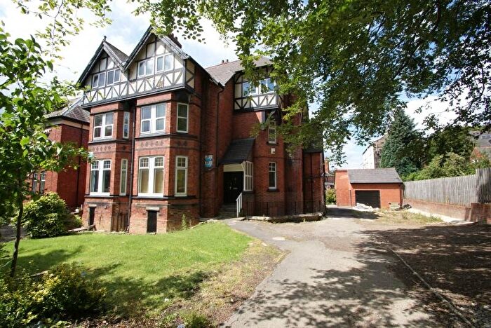 7 Bedroom Semi-Detached House To Rent In Bainbrigge Road, Headingley, Leeds, LS6