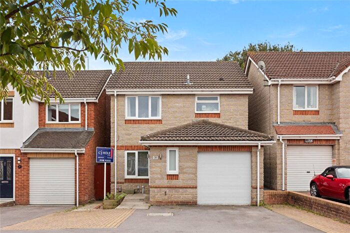 3 Bedroom Detached House For Sale In Bampton Close, Emersons Green, Bristol, BS16