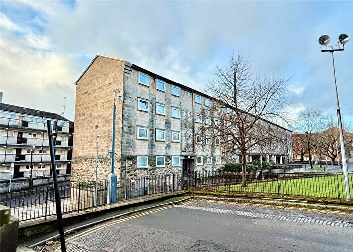 2 Bedroom Flat For Sale In Cathedral Square, Glasgow, Glasgow City, G4