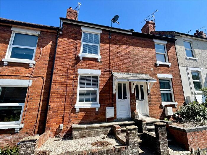 2 Bedroom Terraced House To Rent In Swindon Road, Old Town, Swindon, Wiltshire, SN1