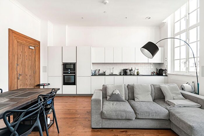 1 Bedroom Flat To Rent In Winchester Street, Acton, W3