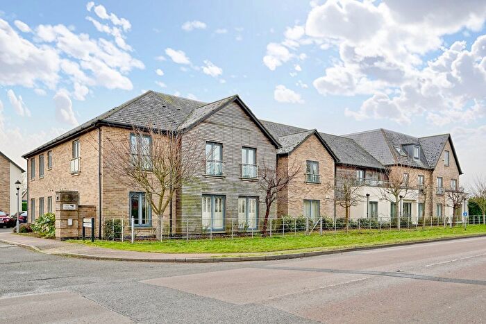 3 Bedroom Flat For Sale In Thrapston Road, Brampton, Huntingdon, PE28