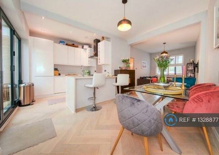 3 Bedroom Semi-Detached House To Rent In Forest Side, London, E7