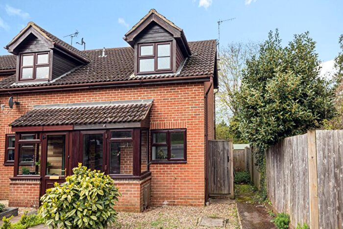 1 Bedroom House To Rent In Old Barn View, Godalming, GU7
