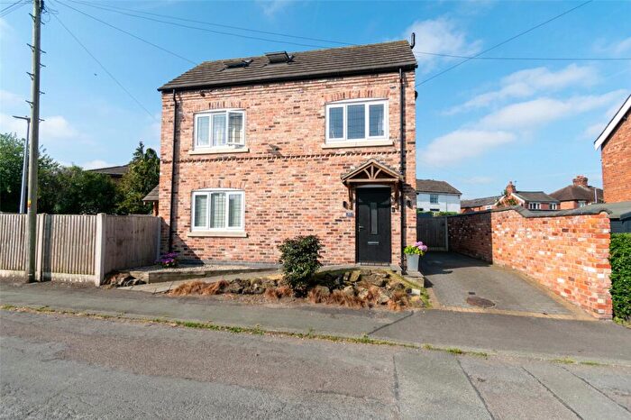4 Bedroom Detached House For Sale In Newton Heath, Middlewich, CW10