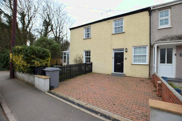 3 Bedroom End Of Terrace House To Rent In Falcon Terrace, Bude, EX23