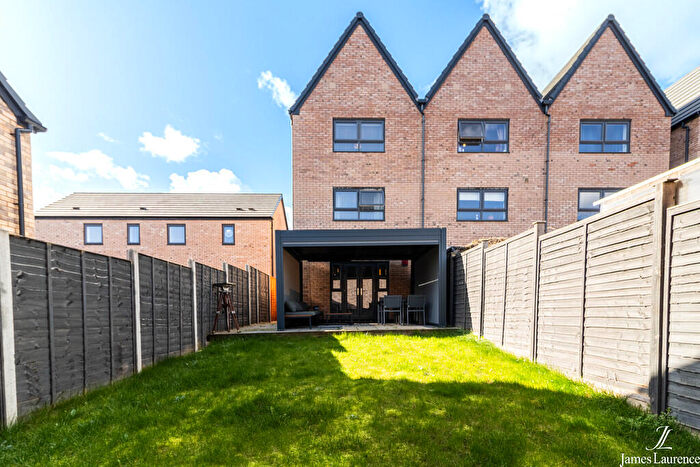 4 Bedroom Semi Detached House To Rent In Vere Street, Birmingham, B5