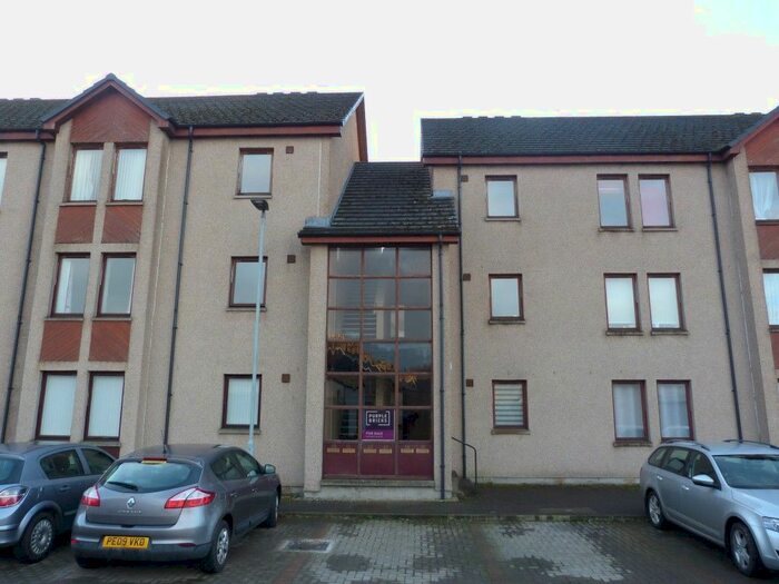 2 Bedroom Flat To Rent In Kingsmills Court, Elgin IV30