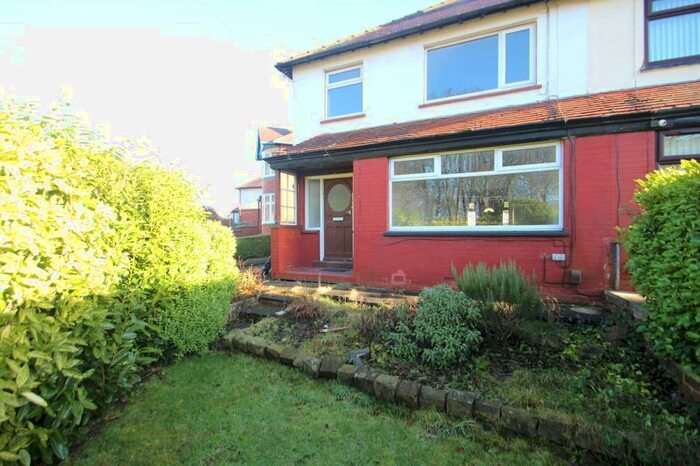 3 Bedroom Semi-Detached House To Rent In Copgrove Road, Oakwood, Leeds, LS8