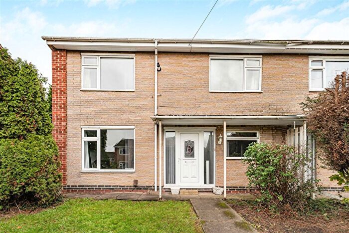 3 Bedroom Semi Detached House For Sale In Tulliver Close, Bedworth, CV12