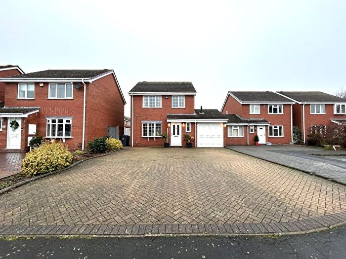 3 Bedroom Detached House To Rent In Humber Avenue, Sutton Coldfield, West Midlands, B76