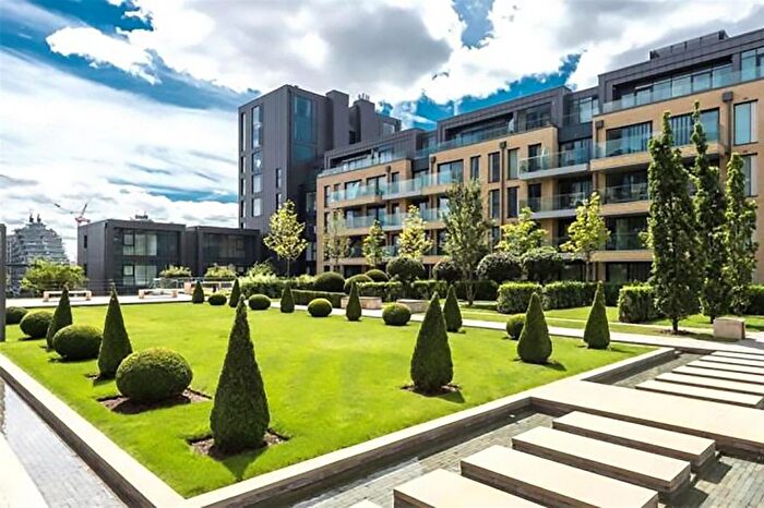 2 Bedroom Flat For Sale In Ravensbourne Apartments, London, SW6