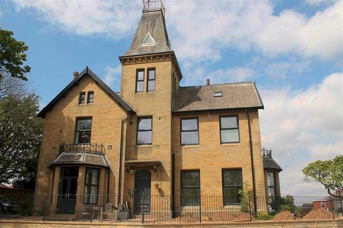 2 Bedroom Apartment To Rent In Lands House, Cromwell Close, Off New Hey Rd, Brighouse, HD6