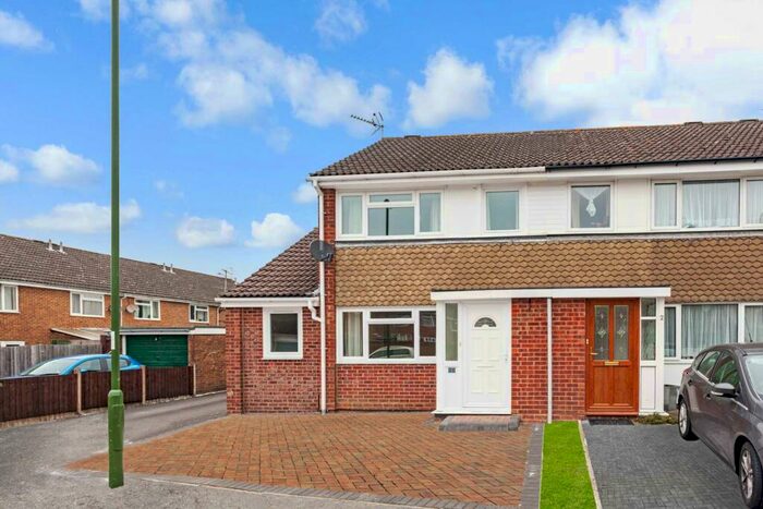 3 Bedroom Semi-Detached House To Rent In The Pines, Horsham, RH12