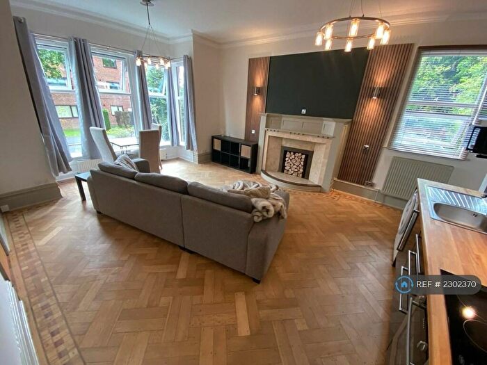 2 Bedroom Flat To Rent In Arncliffe Road, Leeds, LS16