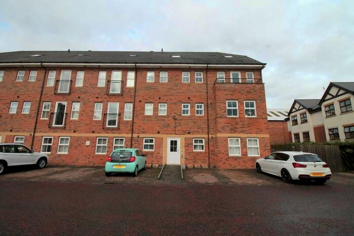 2 Bedroom Flat To Rent In Sandringham Court, Chester-le-street, County Durham, DH3