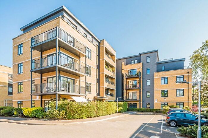 1 Bedroom Flat For Sale In Samuelson Place, Isleworth, TW7