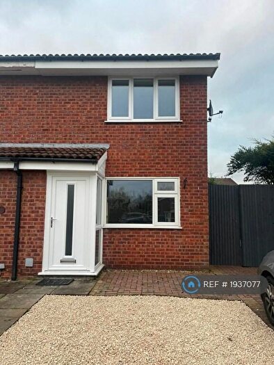 2 Bedroom Semi-Detached House To Rent In Hoxton Close, Bredbury, Stockport, SK6