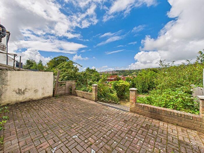 4 Bedroom Terraced House To Rent In Widdicombe Way, Brighton, BN2