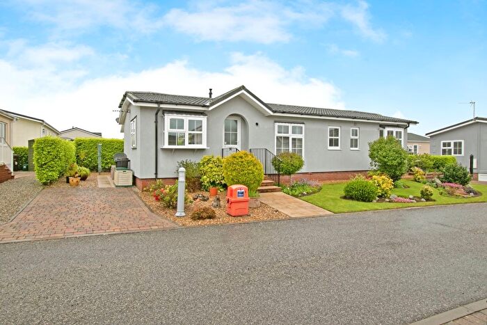 2 Bedroom Property For Sale In Truro Heights, Truro, Cornwall, TR1