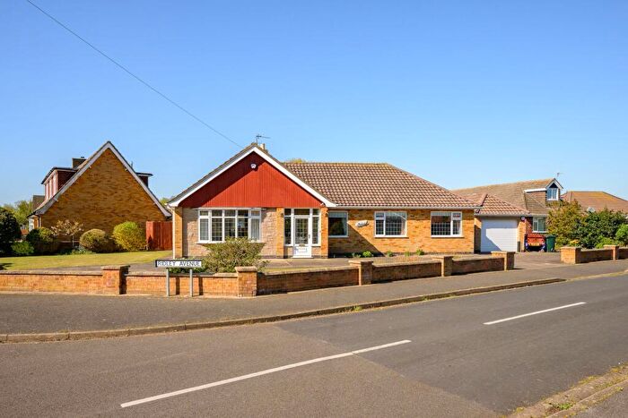 3 Bedroom Detached Bungalow For Sale In Ridley Avenue, Skegness, PE25