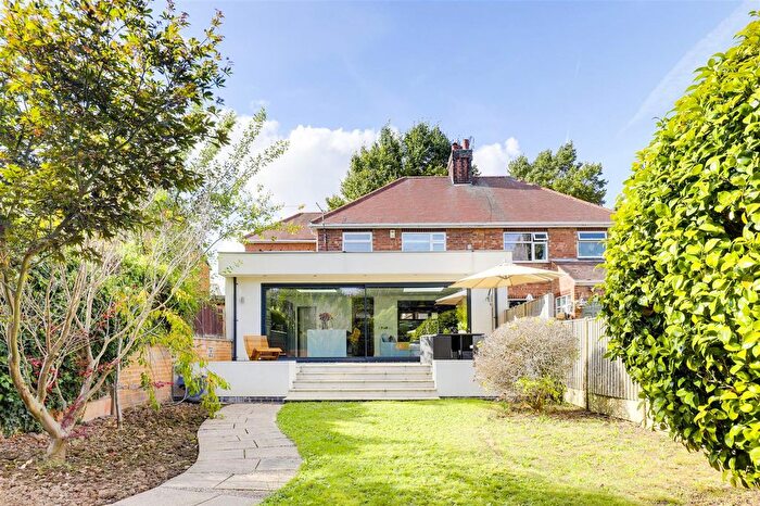 3 Bedroom Semi Detached House For Sale In Elmhurst Avenue, Nottingham, NG3