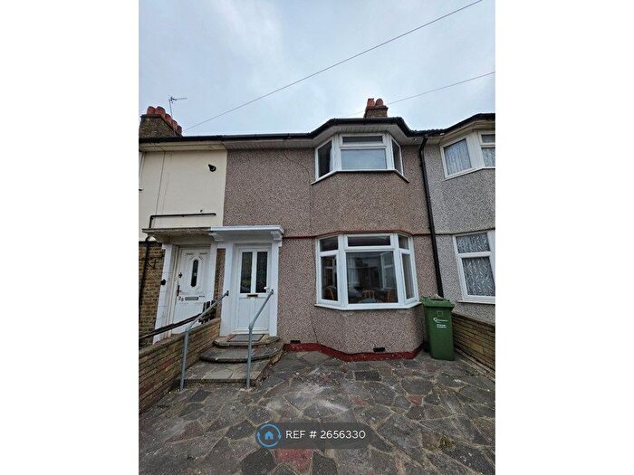 2 Bedroom Terraced House To Rent In Tresham Road, Barking, IG11