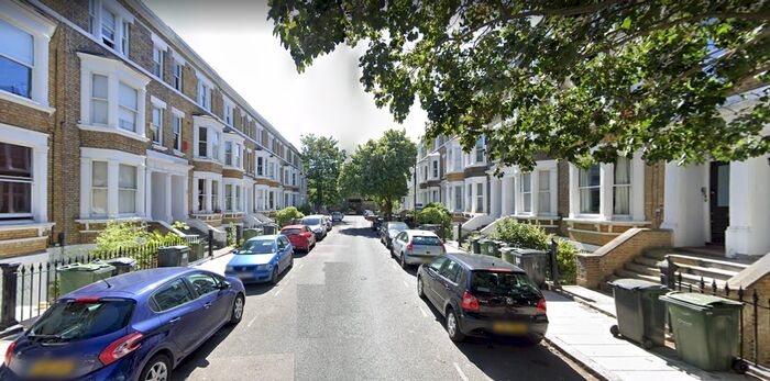 2 Bedroom Flat To Rent In Offley Road, Oval, SW9
