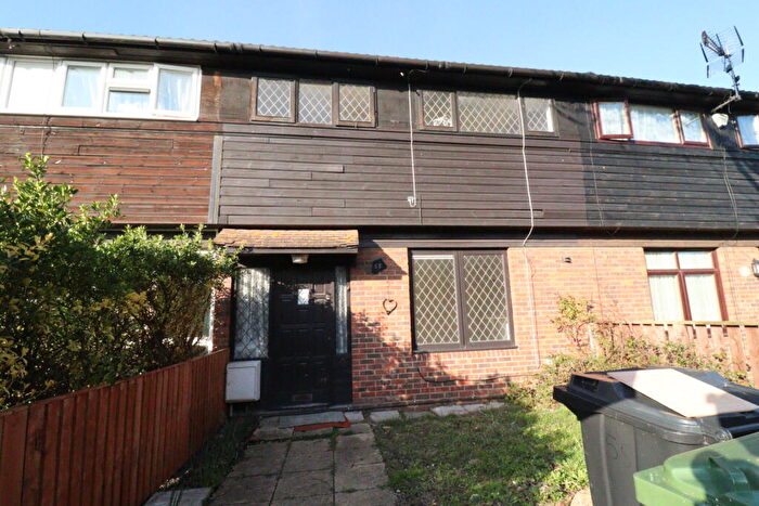 3 Bedroom Terraced House For Sale In Briscoe Road, Pitsea, Basildon, Essex, SS13
