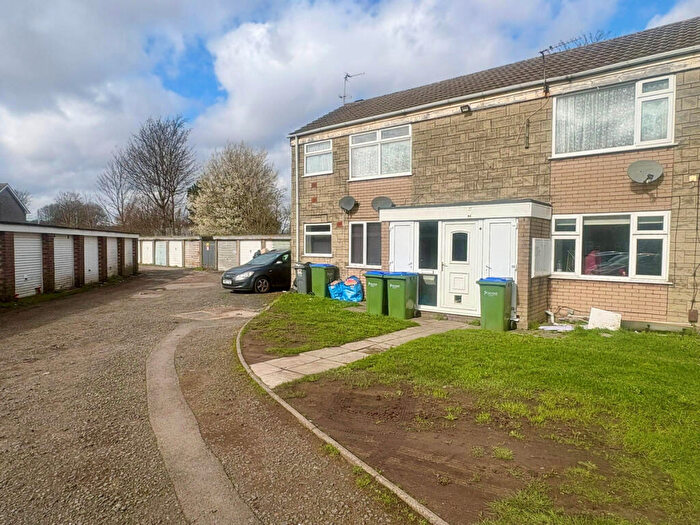 Studio For Sale In Tudor Court, Tipton, DY4