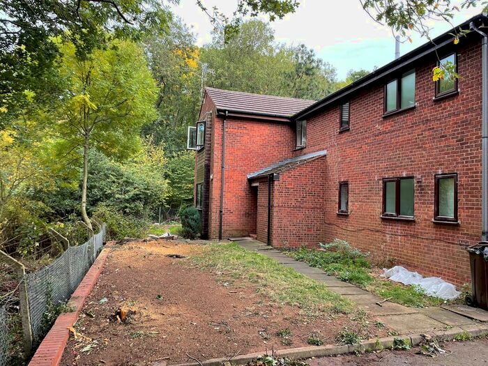 1 Bedroom Studio To Rent In Leighton Avenue, Loughborough, LE11