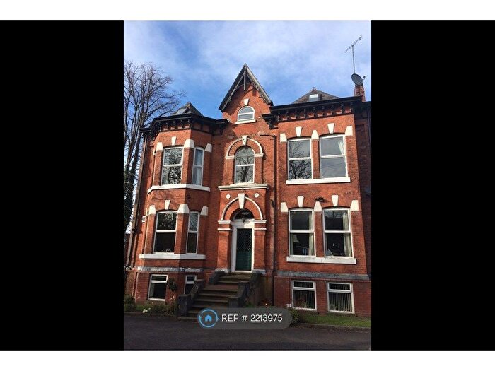 2 Bedroom Flat To Rent In Chorlton, Manchester, M21