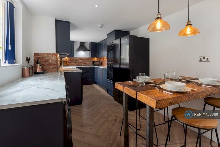 6 Bedroom Terraced House To Rent In Albert Edward Road, Liverpool, L7